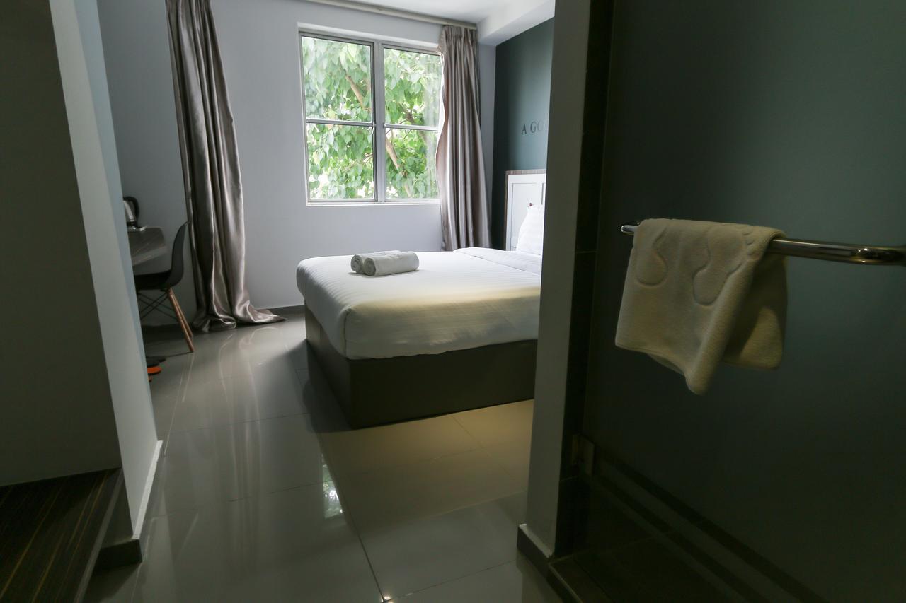 Hotel 99 Kota Kemuning Shah Alam Bagian luar foto